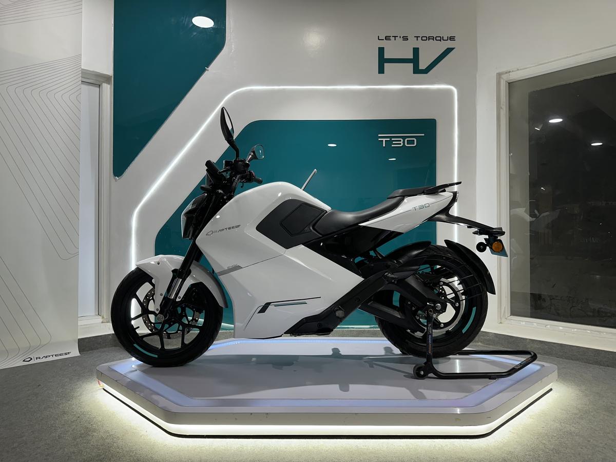 Everything you need to know about India s first high voltage e motorcycle Raptee.HV T30 The Hindu